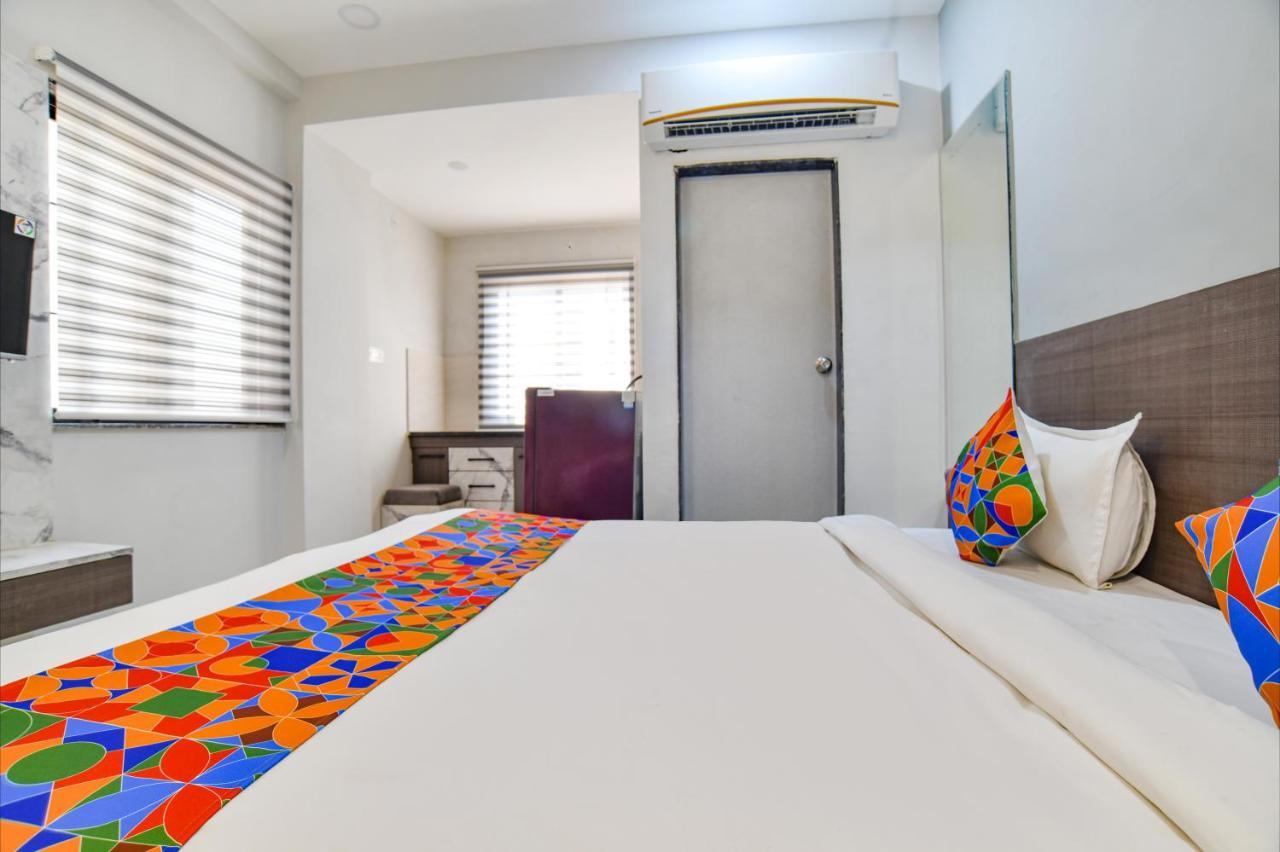 Fabhotel Dev'S Inn 印多尔 外观 照片