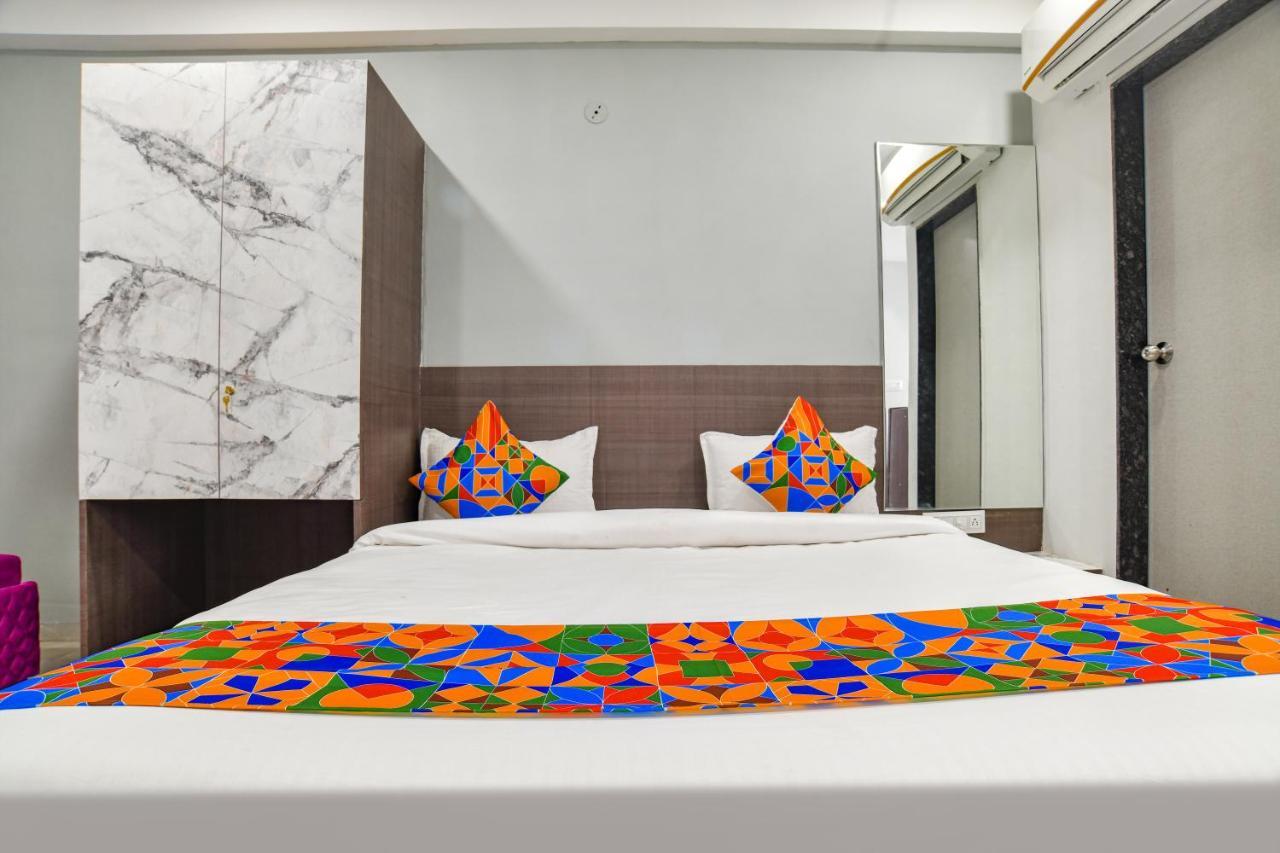 Fabhotel Dev'S Inn 印多尔 外观 照片